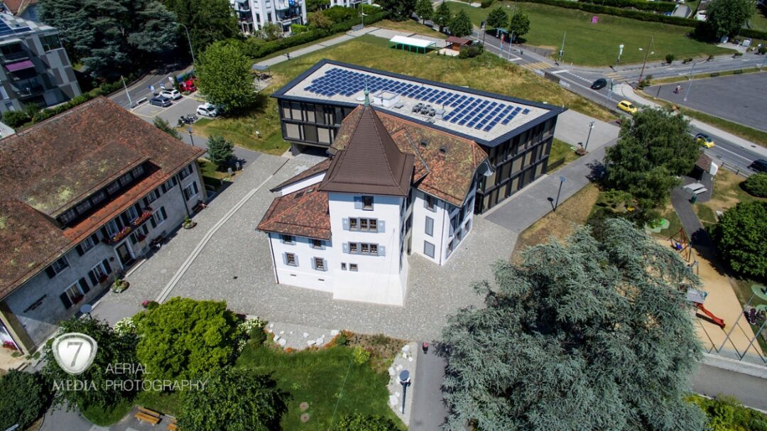 Résultat de recherche d'images pour "chateau de prilly"